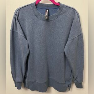 Kirkland Signature Men's Blue Crewneck Sweatshirt